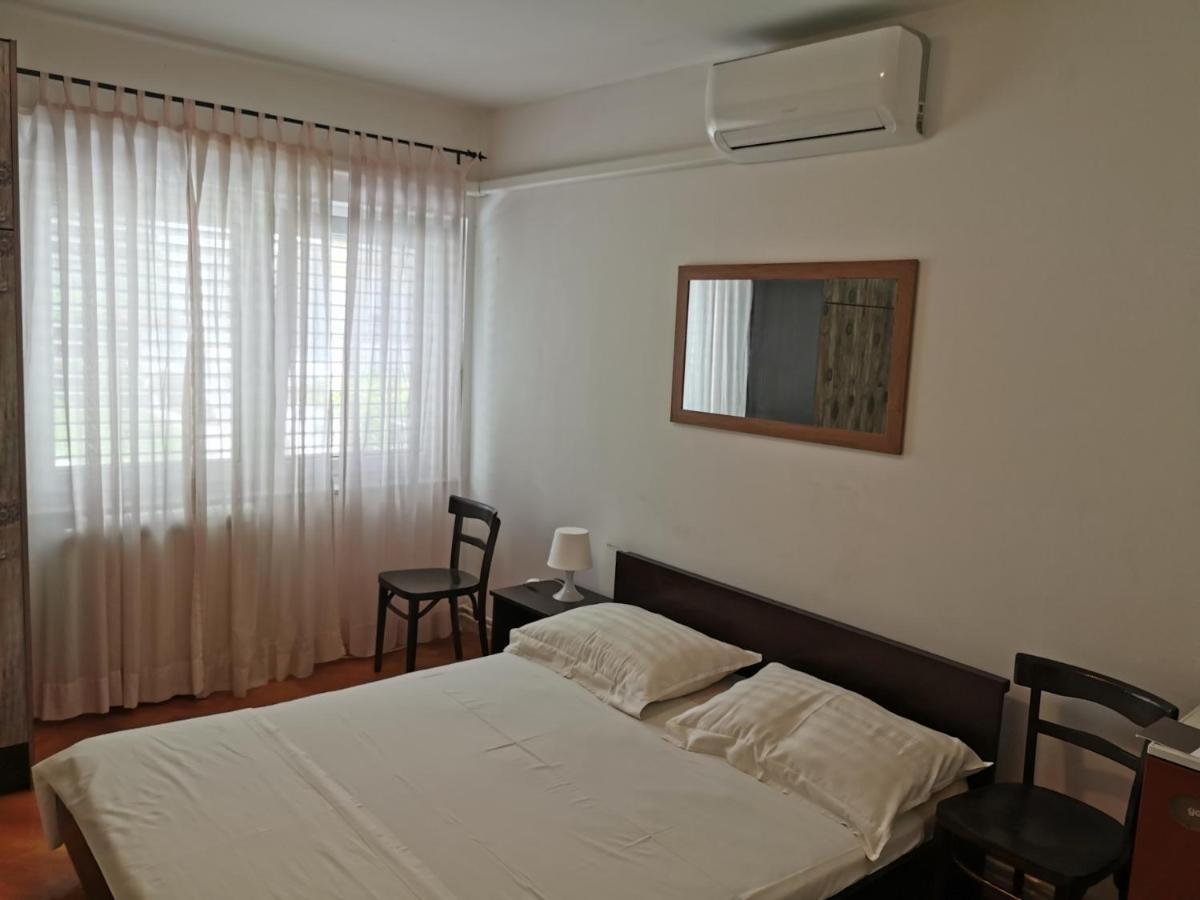 Villa Milic*** Donji Seget Dış mekan fotoğraf